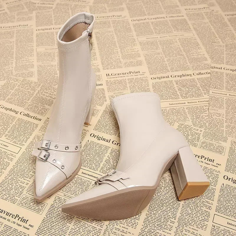 Vivienne | Boots